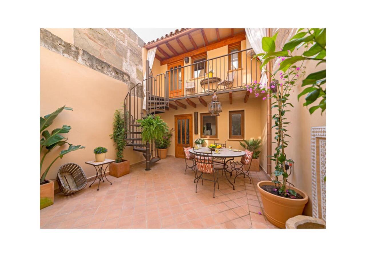 Boutique Hostal "Born53" Im Stadtkern Von Llucmajor, Mallorca Aparthotel Лукмахор Екстериор снимка